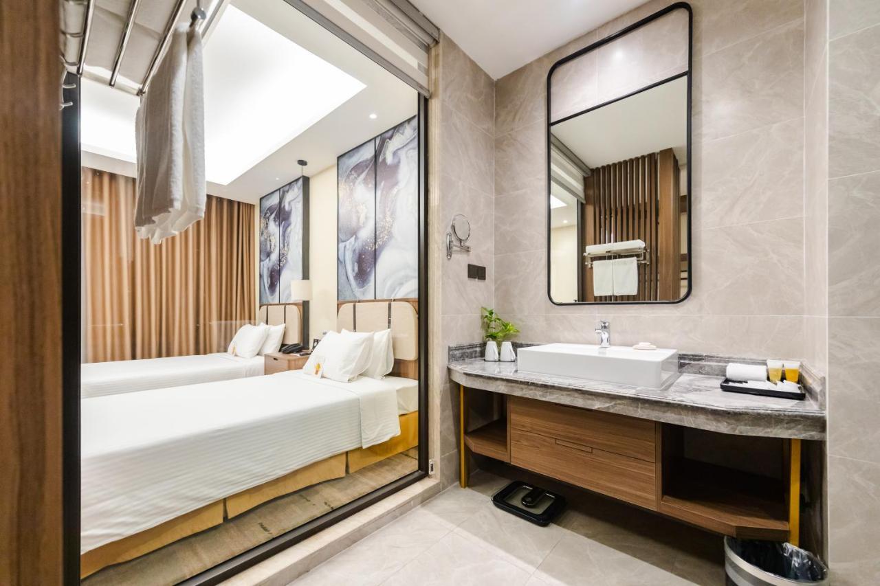 Muong Thanh Luxury Ha Long Centre Hotel מראה חיצוני תמונה