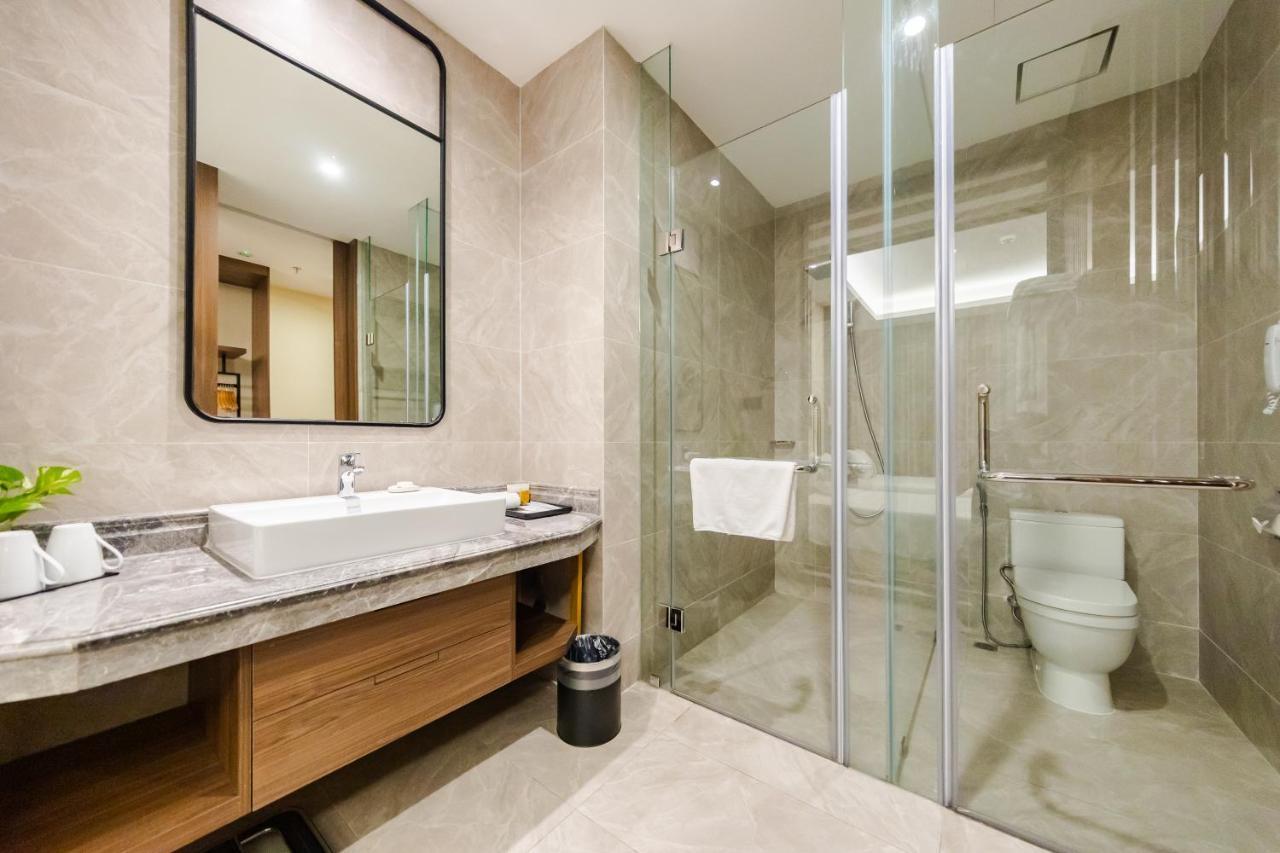 Muong Thanh Luxury Ha Long Centre Hotel מראה חיצוני תמונה